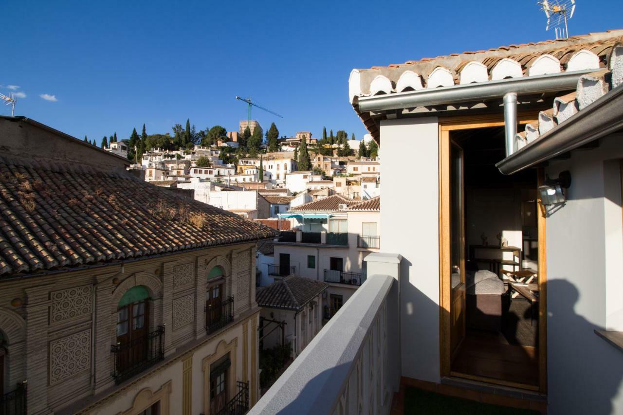 Apartamento Fantástico ático con terraza y vistas en el centro Granada Exterior foto